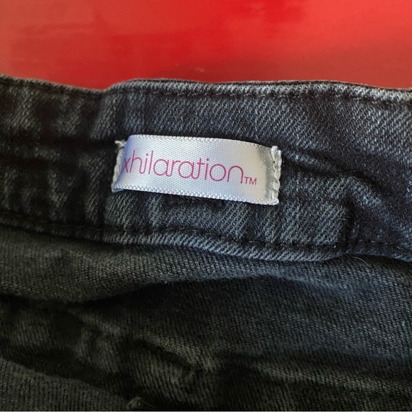 XHILARATION JEANS SHORTS - Picture 3 of 8